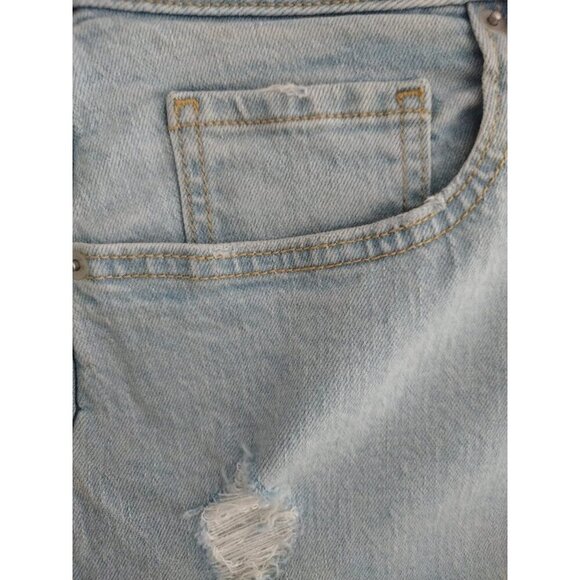 Wild Fable Women's Light Blue Cuffed Hem Denim Shorts, Size 16, NWT. - Picture 6 of 10